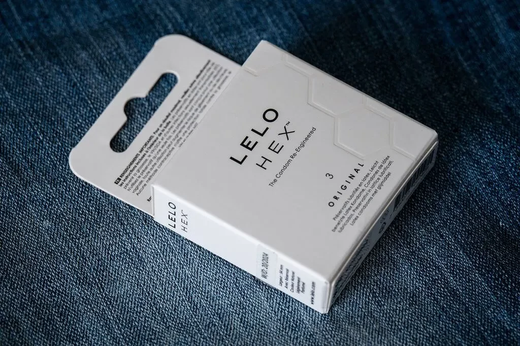 LELO HEX Original - az eredeti luxus LELO óvszer - Vágyaim.hu szexshop