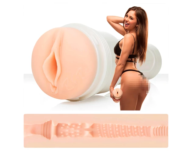 Fleshlight Riley Reid Utopia - vagina