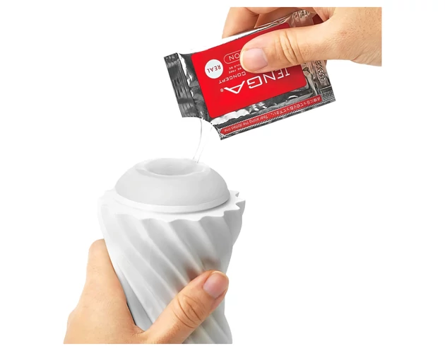 TENGA Flex - maszturbátor (fekete)