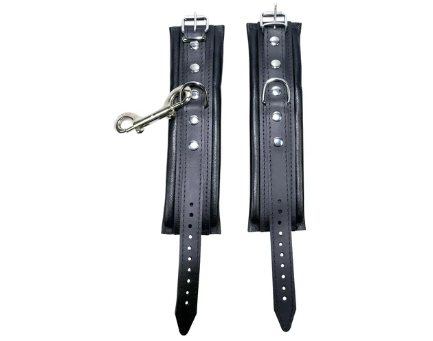 ZADO - bőr csukló bilincs és karabiner (fekete)
