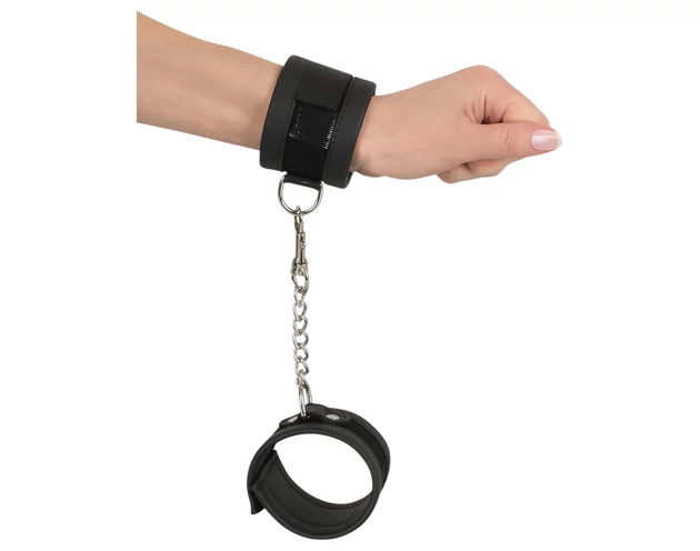 Vegan Fetish - csukló bilincs rövid lánccal (fekete)