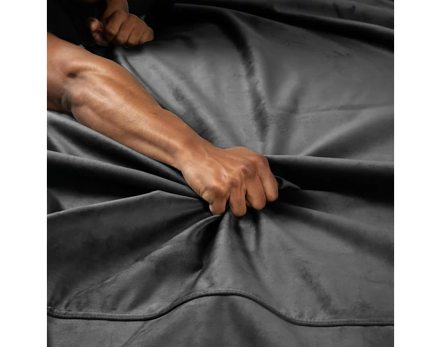 Liberator Fascinator Throw - mikroszálas szextakaró (fekete)