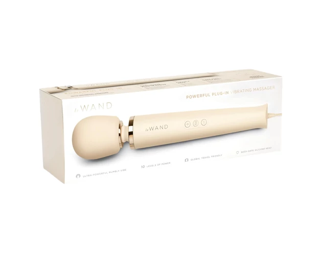 le Wand - exkluzív, hálózati masszírozó vibrátor (bézs)