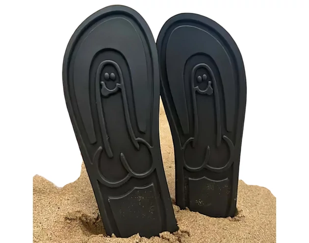 Flip-flop papucs - fütyi talppal - fekete