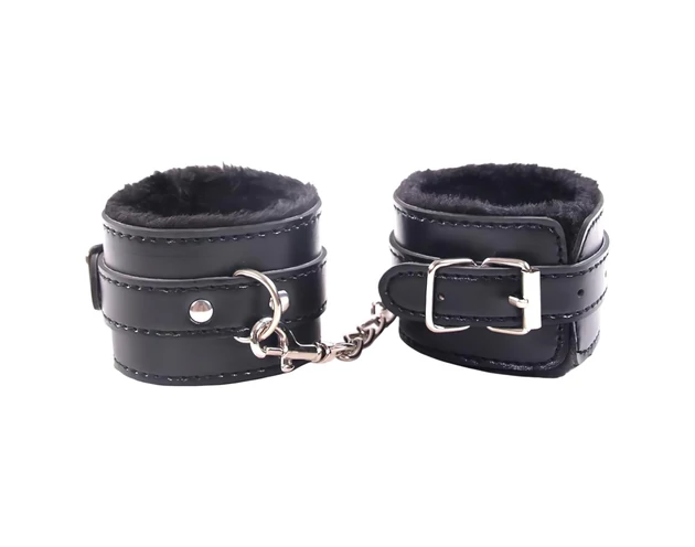 INTOYOU - BDSM kezdő szett - 7 részes (fekete)