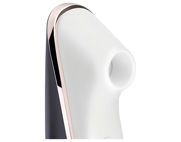 Satisfyer Traveler - utazó akkus csiklóizgató (fekete-fehér)