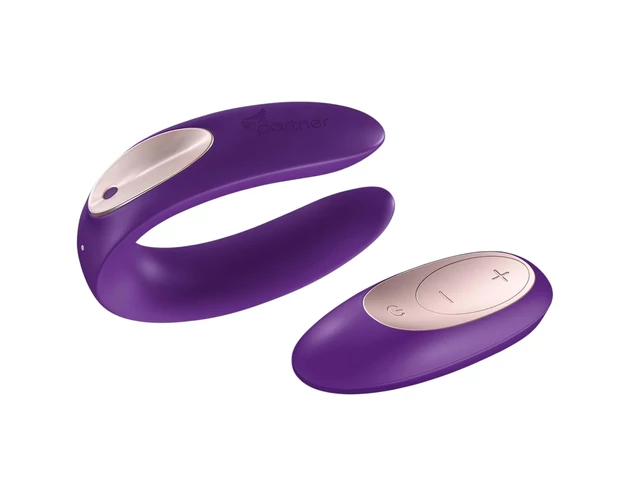 Satisfyer Double Plus Remote - rádiós, akkus párvibrátor (lila)